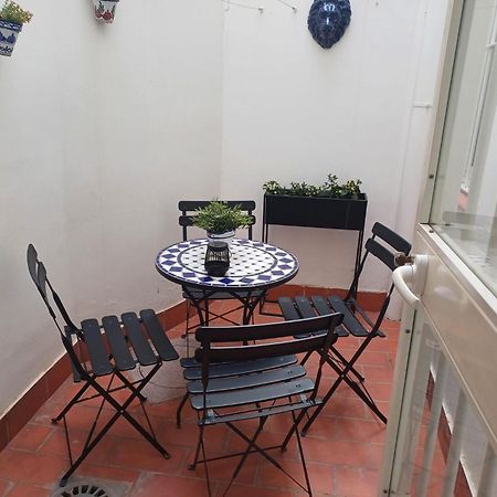 Apartamento La Merced Малага Екстер'єр фото
